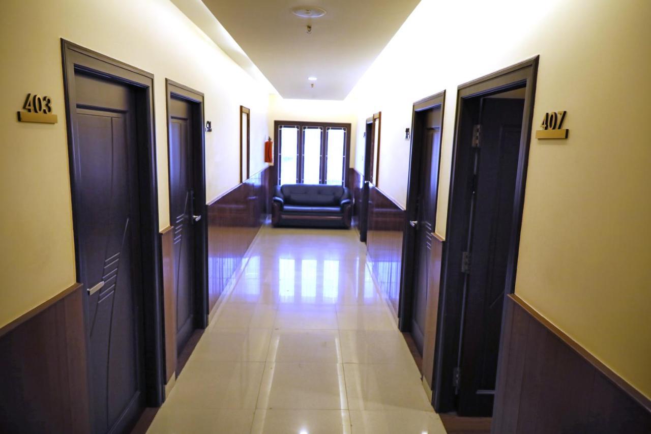Taz Kamar Family Hotel Ченнаї Екстер'єр фото