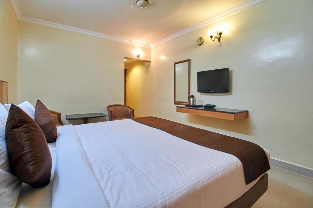 Taz Kamar Family Hotel Ченнаї Екстер'єр фото
