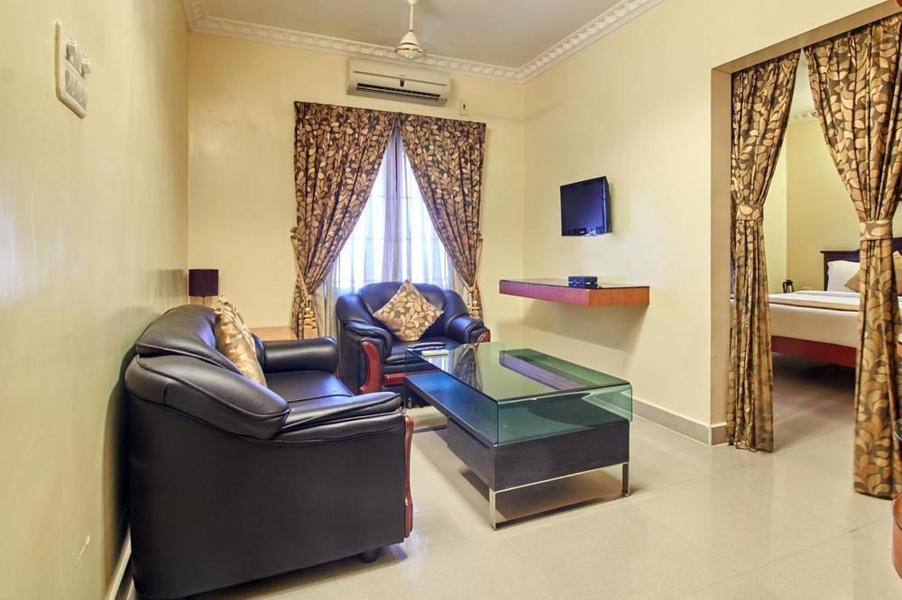 Taz Kamar Family Hotel Ченнаї Екстер'єр фото